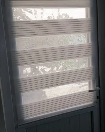 Balkon kapısı perdesi
