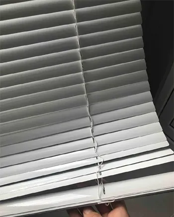 Beyaz alüminyum jaluzi perde