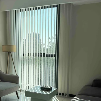 Beyaz Blackout Dikey Stor Perde - Bekleme Salonu Perdesi