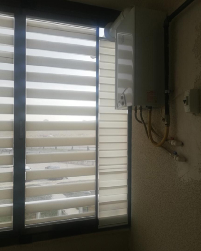 Kornişsiz yapışkanlı cam balkon perdesi