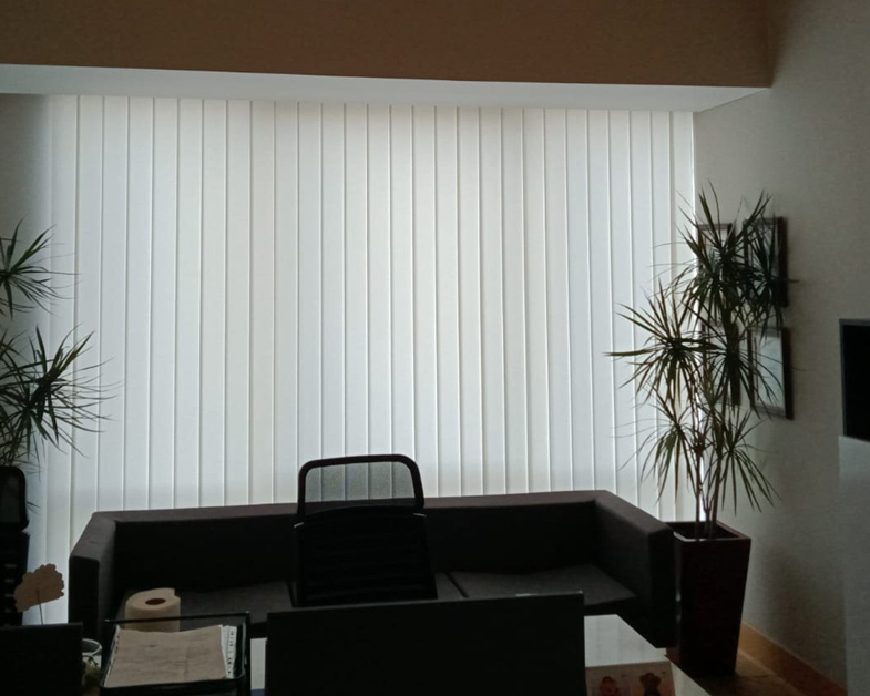Dikey PVC Jaluzi Ofis Perdeleri