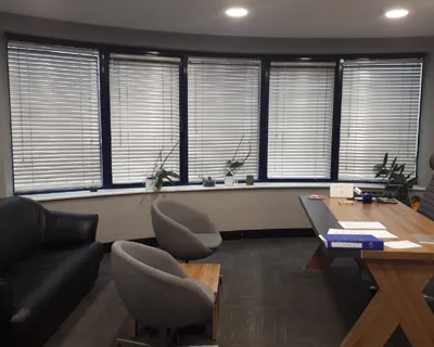 Metalik Gri Jaluzi ofis perdesi Metalik Gri Jaluzi ofis perdesi