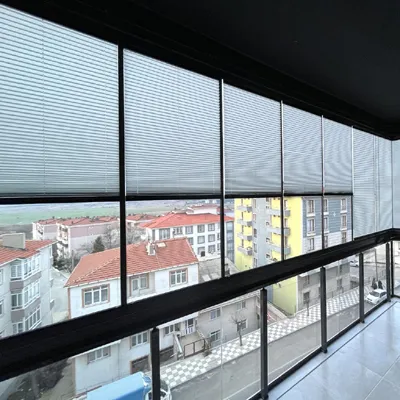 Plise Perde Cam Balkon Perdesi