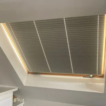 Teras katı eğimli tavan perdesi
